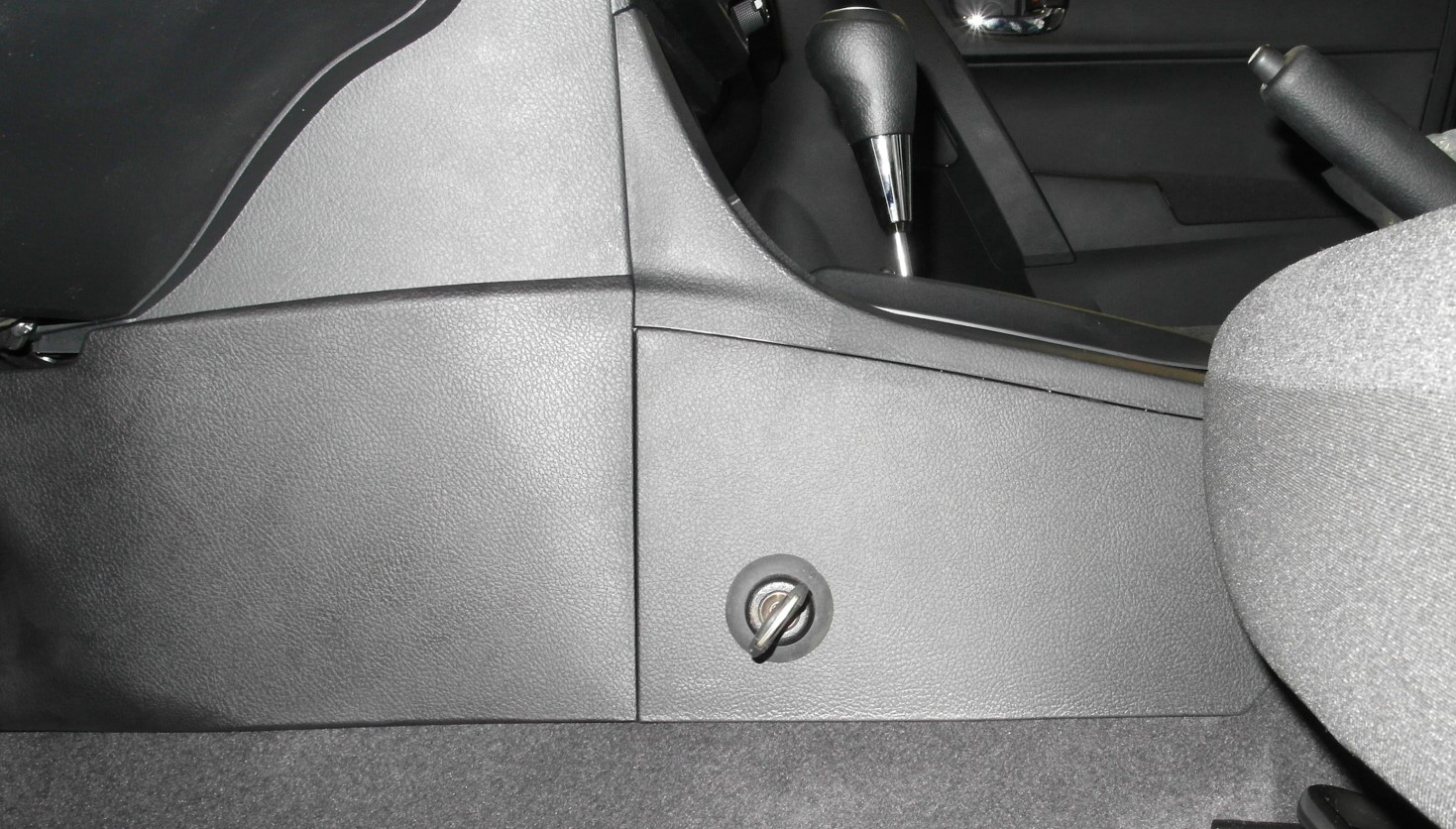 Гарант Консул 38007.L