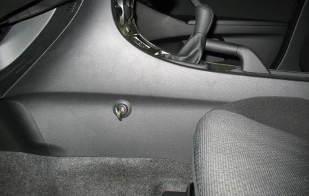 Гарант Консул 26008.L - MAZDA 3 2009 - 2013
