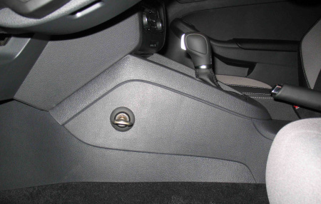 Гарант Консул 41020.L~*P - VOLKSWAGEN JETTA 2011 - 2016