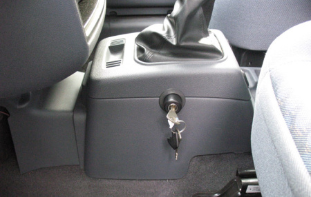 Гарант Консул 13004.L - FORD TOURNEO CONNECT 2006 - 2013