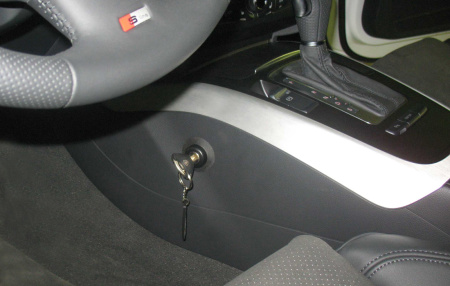 Гарант Консул 01001.L - AUDI A5 2007 - 2015